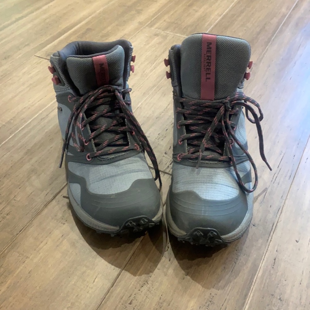 Merrell Altalight size 8 GUC gortex